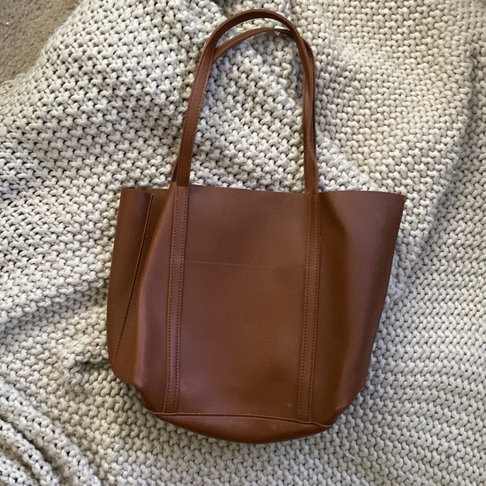 Henny+Lev Tote Bag